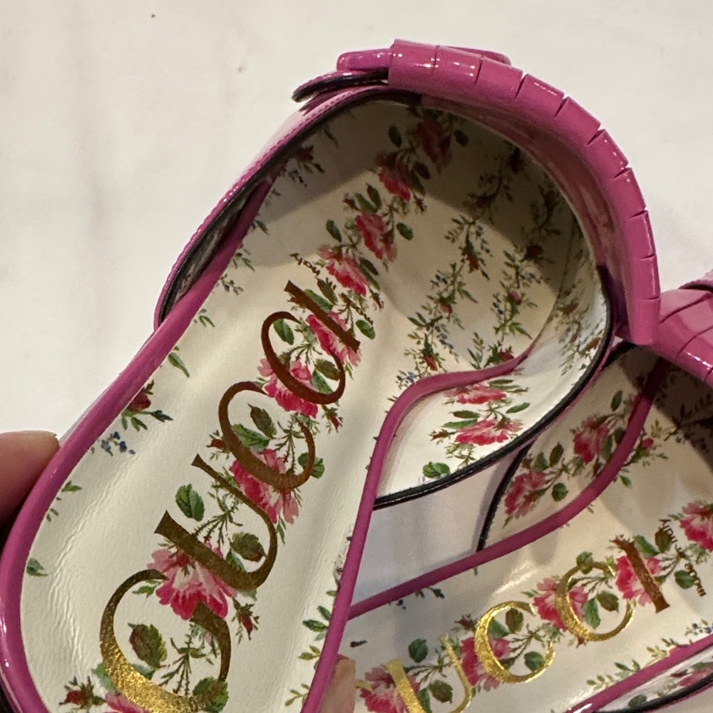 Authentic Gucci Patent Leather Magenta Fringe Mules - Picture 9 of 11